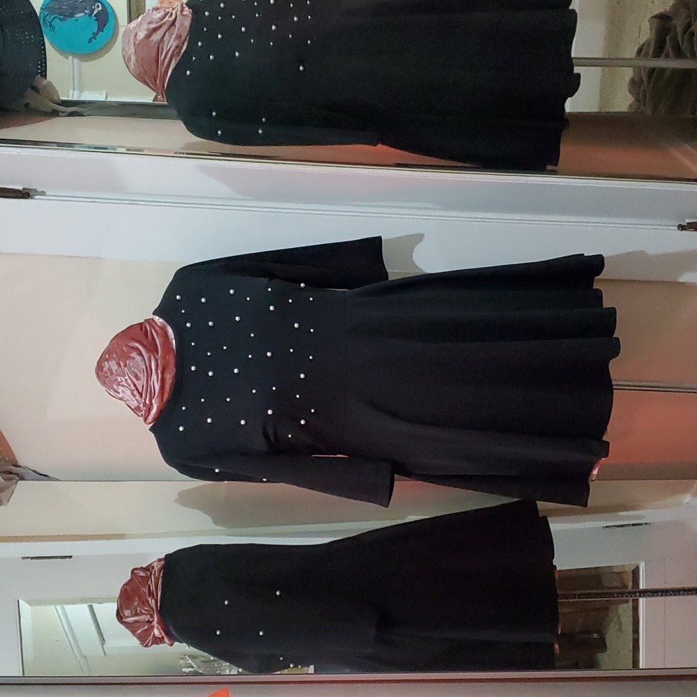 pearl detailed black 3/4 sleeve XL dress